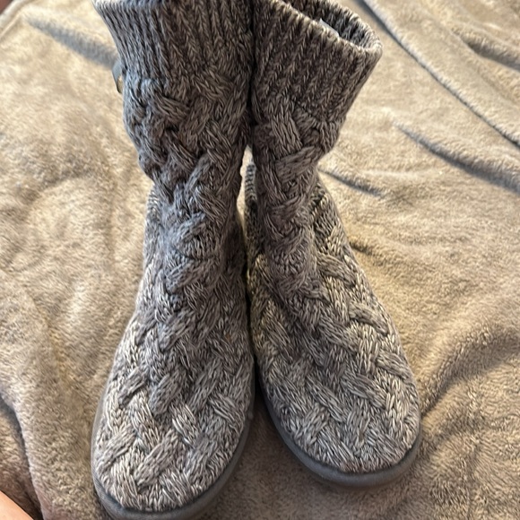 🥾🎀Sweater bow grey Uggs 🥰🎀🥾 - Picture 4 of 7